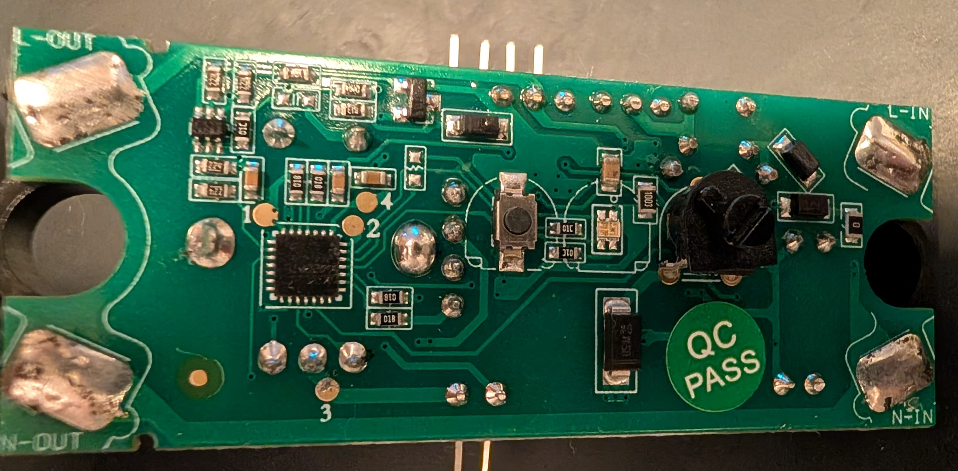 Ledkia LED Cord DIMMER Switch board under Ledkia LED Cord DIMMER Switch