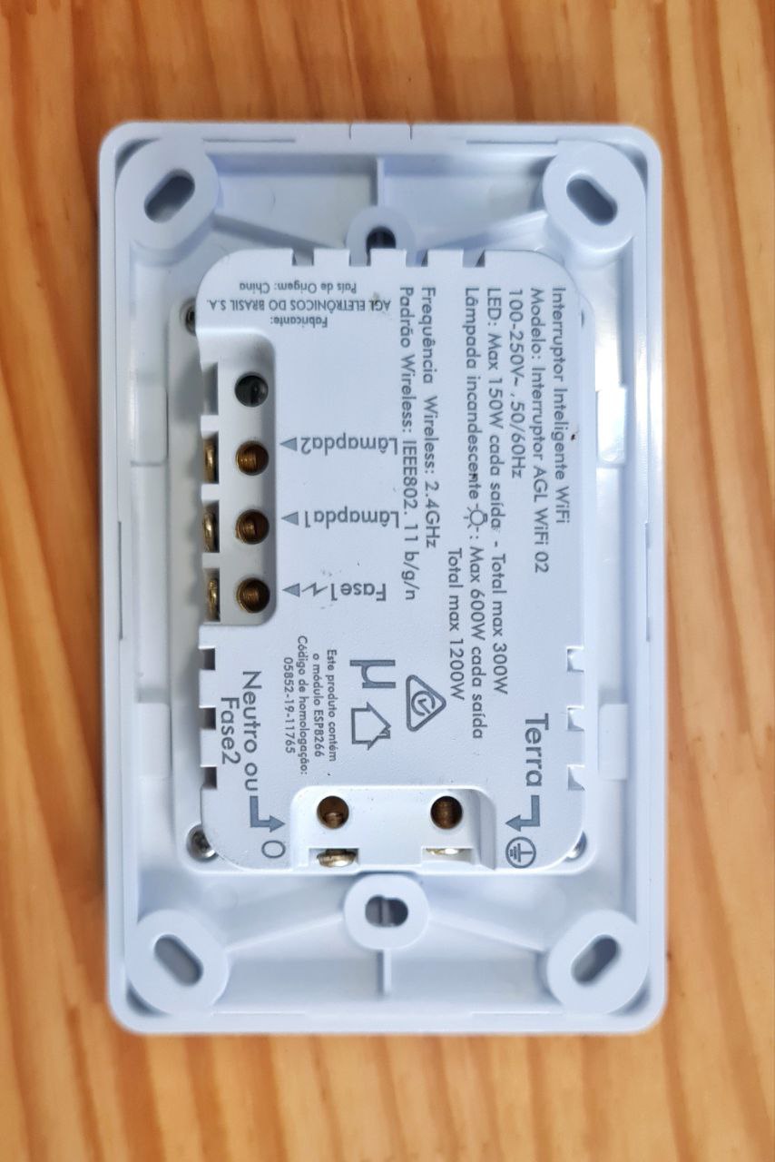 Back of 2 gang switch alt text